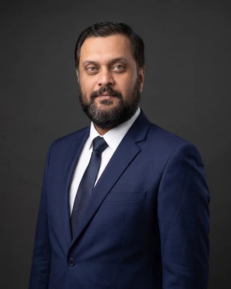 Arslan Omer, Property Consultant